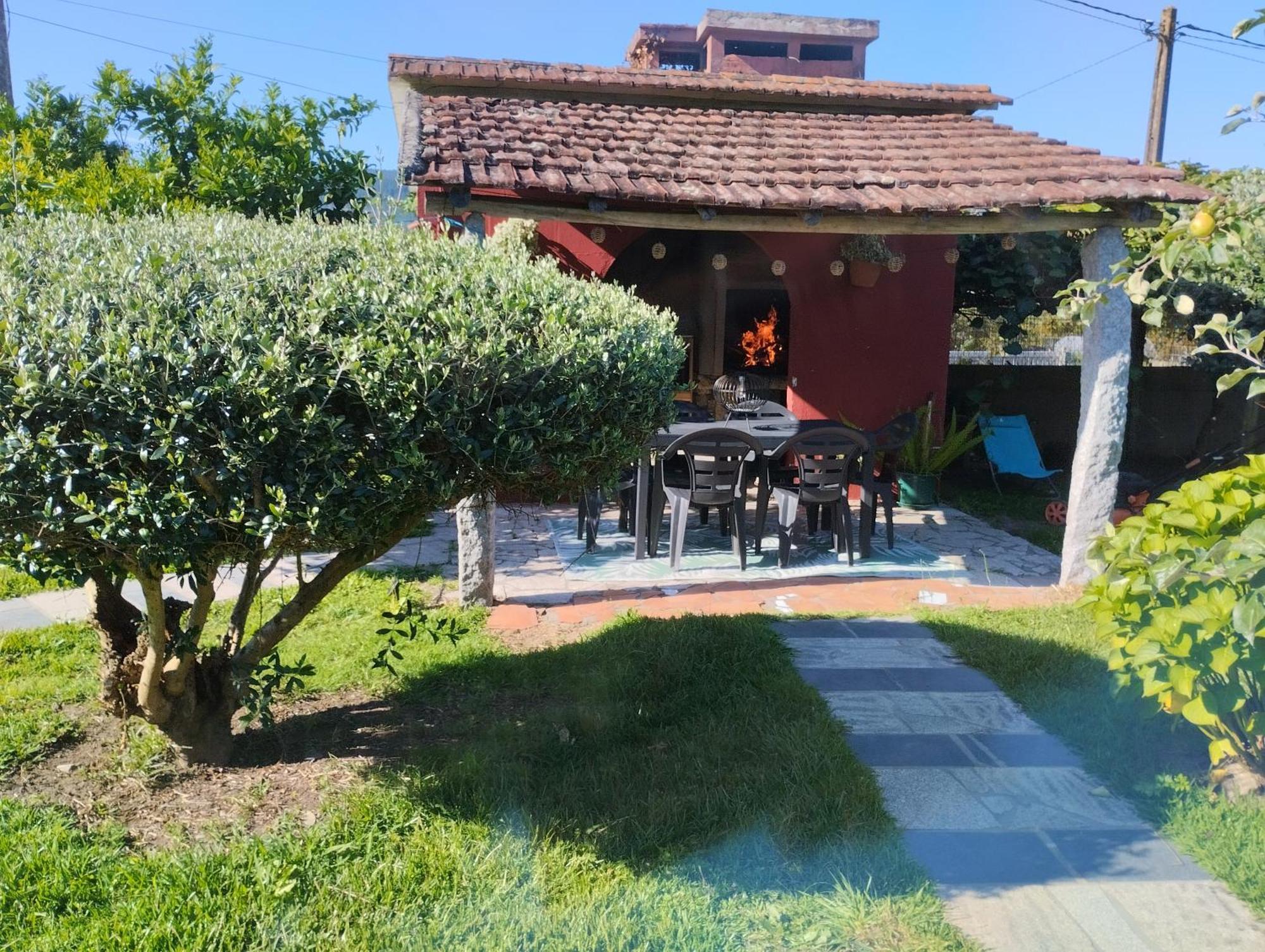 Casa De Valeria Villa Tomino ภายนอก รูปภาพ